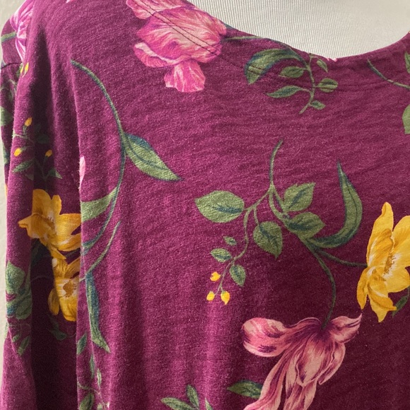 Floral top - Picture 3 of 4